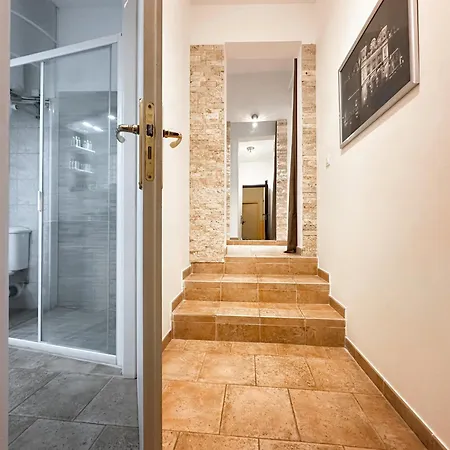New Apart, Monaco, Bnbrickeys 아파트 *