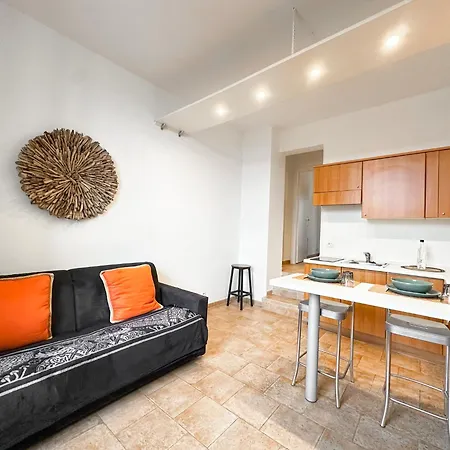 New Apart, Monaco, Bnbrickeys *